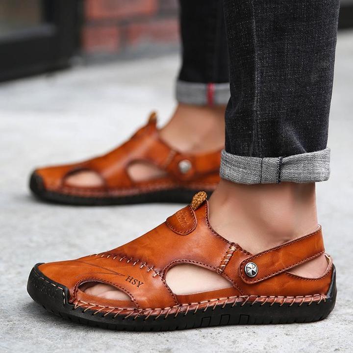 Men's Summer Hand Stitching Soft Outdoor Closed Toe Leather Beach Sandals Slippers