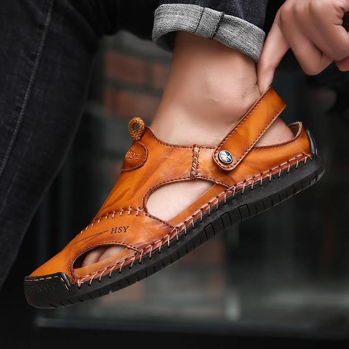 Men's Summer Hand Stitching Soft Outdoor Closed Toe Leather Beach Sandals Slippers