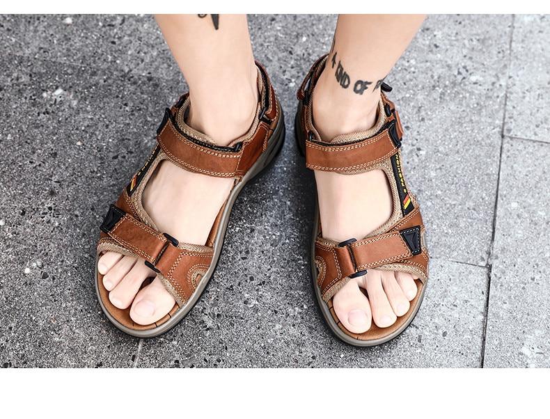 Men's Sandals Genuine Leather Men's Slippers Gladiator Men's Beach Sandals Soft, comfortable outdoor wading shoes