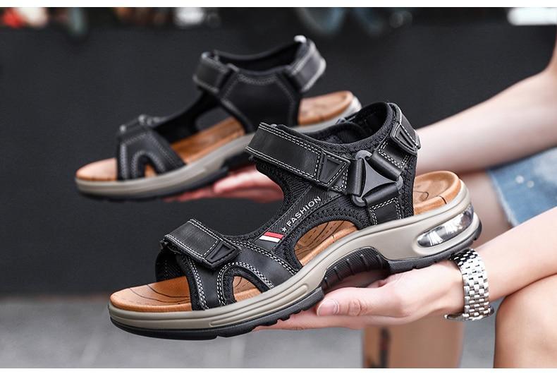 Men's Sandals Genuine Leather Men's Slippers Gladiator Men's Beach Sandals Soft, comfortable outdoor wading shoes