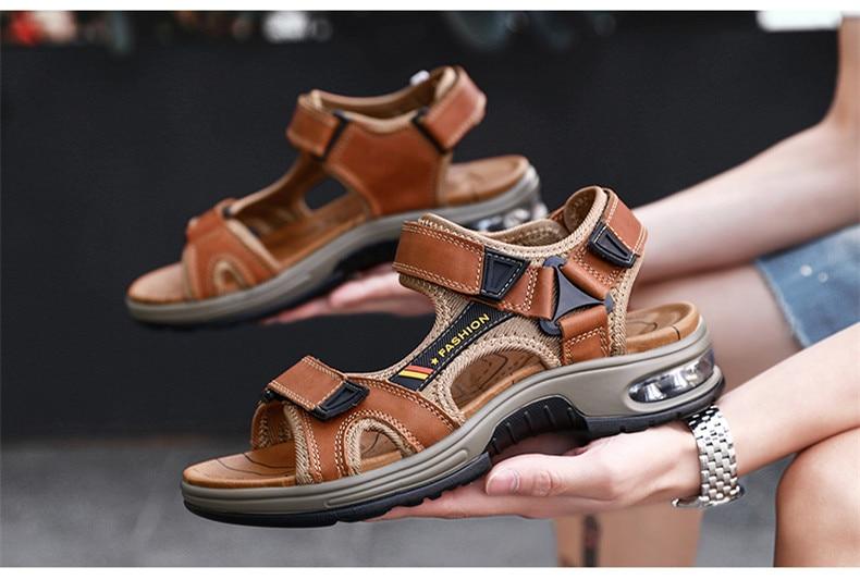 Men's Sandals Genuine Leather Men's Slippers Gladiator Men's Beach Sandals Soft, comfortable outdoor wading shoes