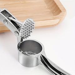 1 Piece metal Garlic Press Manually Crusher Handheld Ginger Kitchen Tools