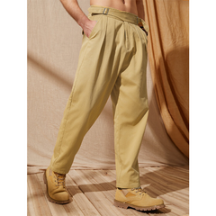 Men Solid Color Belted Buckle Designed Ankle Length Pants